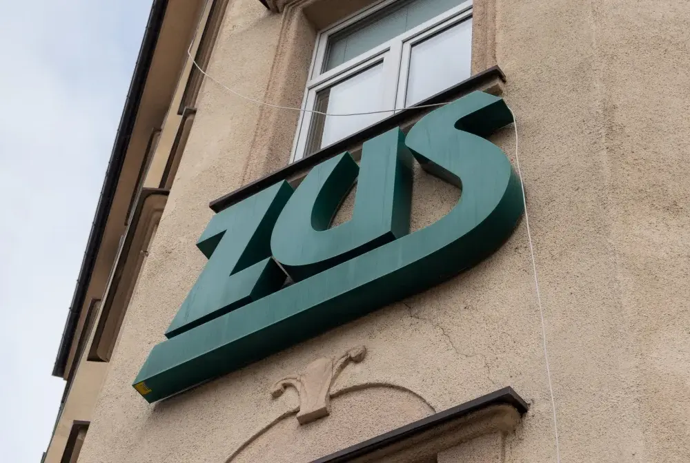 Choroba po utracie pracy? Oblicz zasiłek chorobowy z ZUS