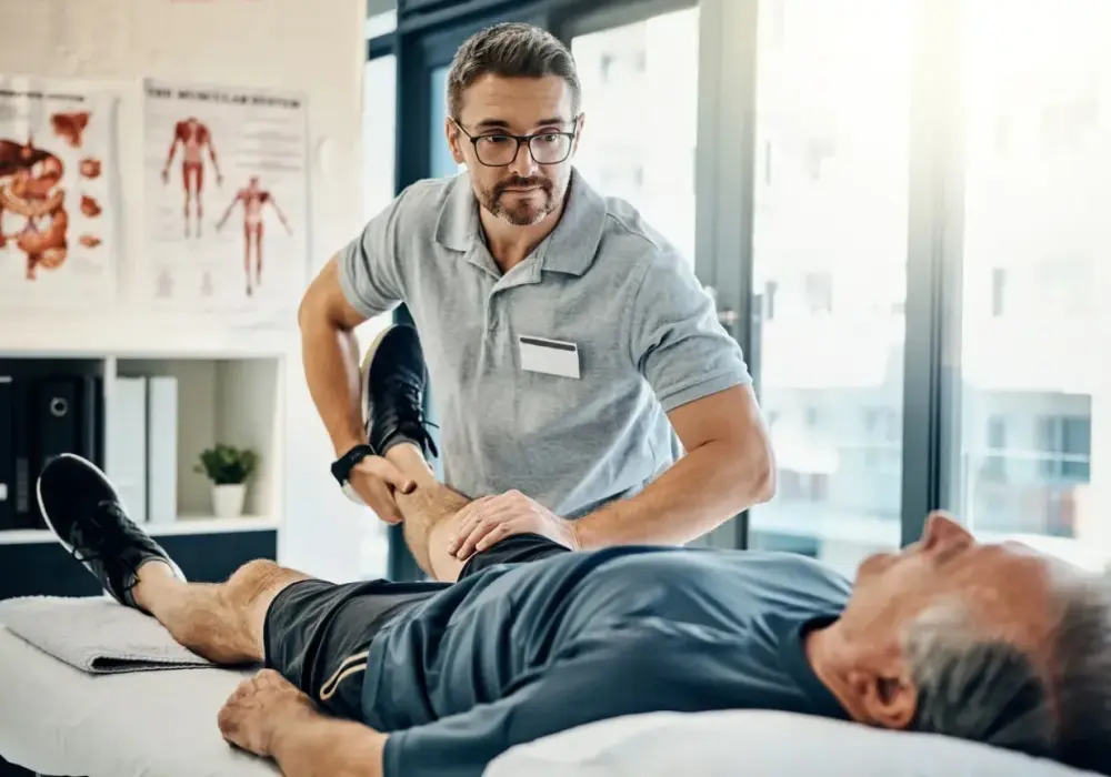 Kończy się chorobowe? Co potrzebne do świadczenia rehab. ZUS