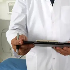 Zwolnienie lekarskie po ustaniu zatrudnienia - na kogo je wystawić?