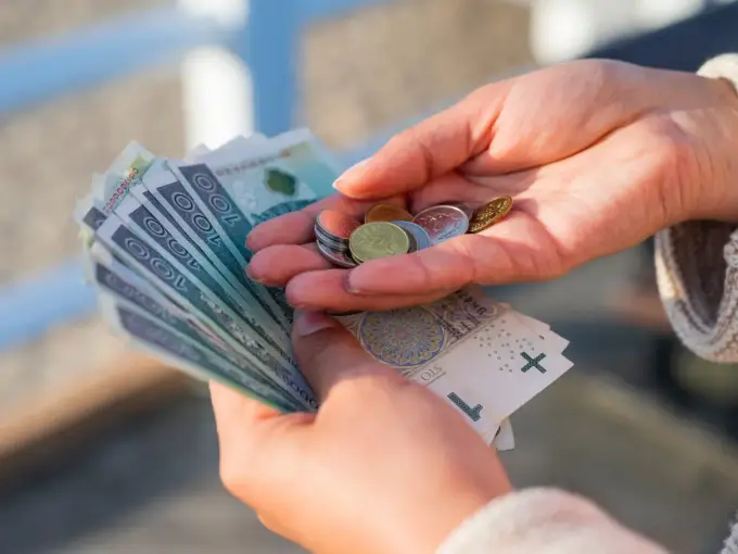 Najniższa krajowa netto za godzinę 2026 - Sprawdź, ile na rękę